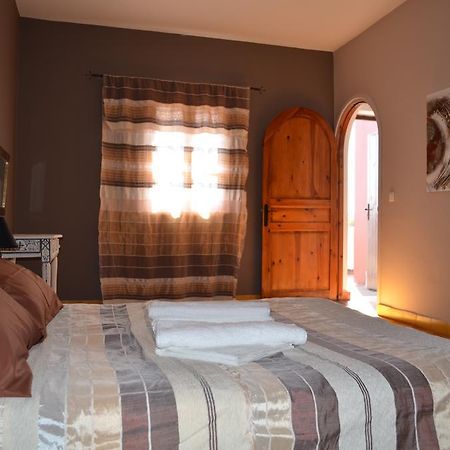 Casa Naima Hotel Ida Ougourd Bagian luar foto